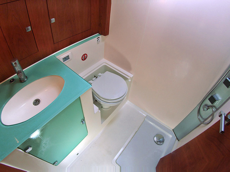 Photo #12 - EMINENCE 40 BT (WHITE DREAMS) in Sukosan - 15683
