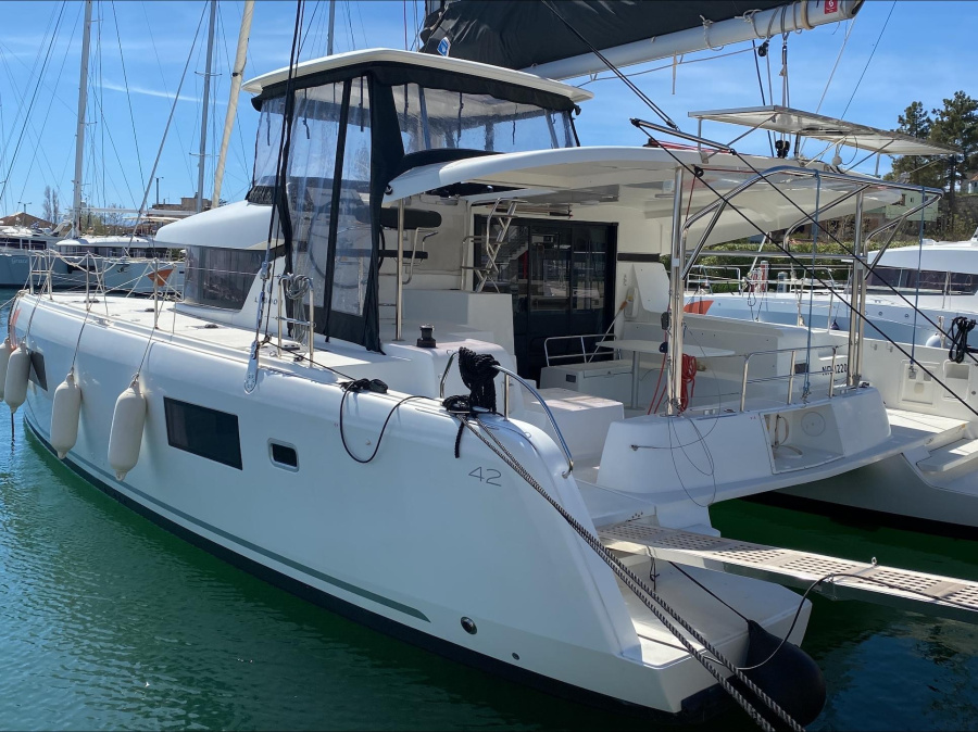 Photo #1 - Lagoon 42 (Neptune) en Preveza - 10740
