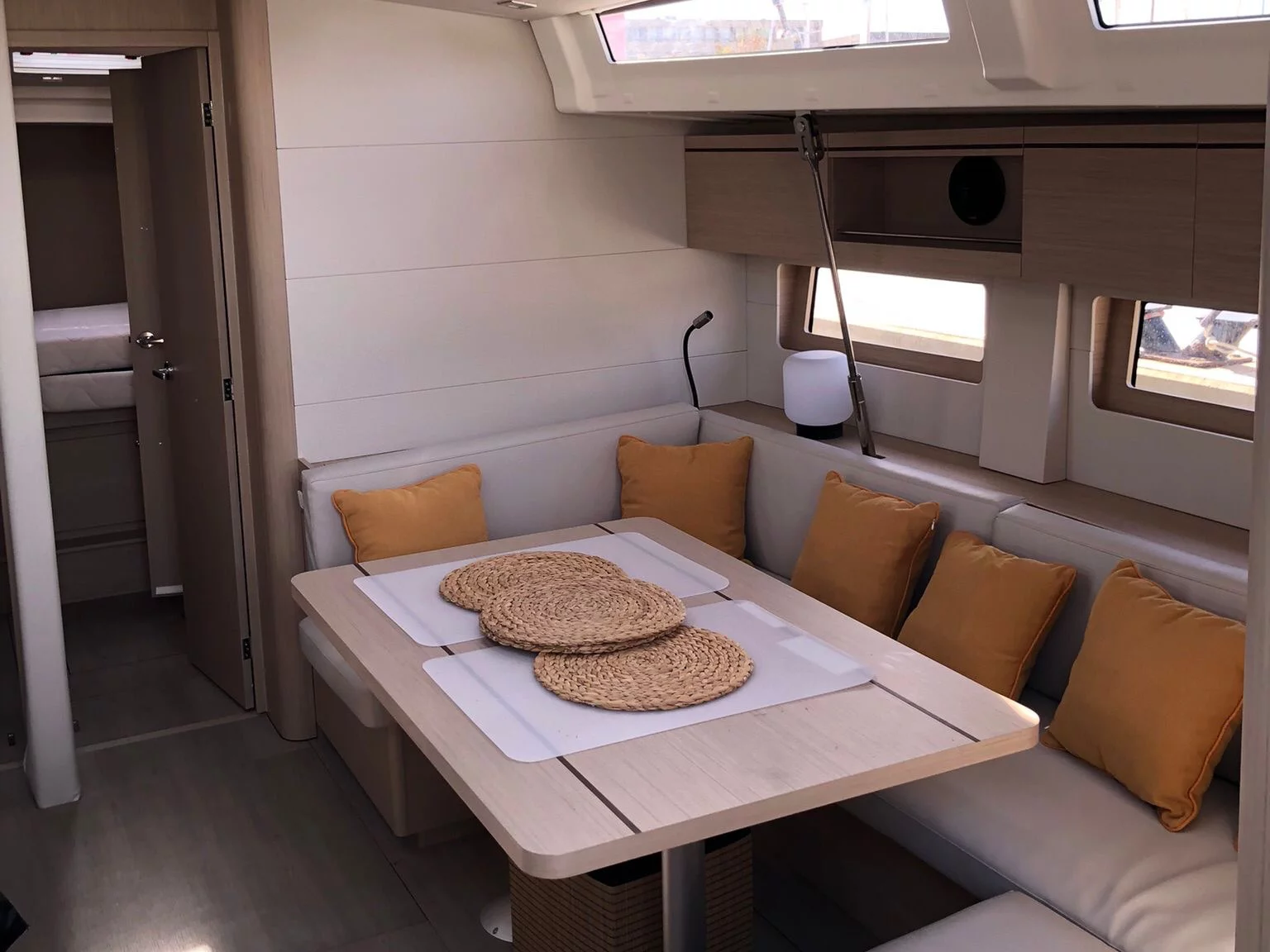 Oceanis 51.1 (Le Grand) Interior image - 2