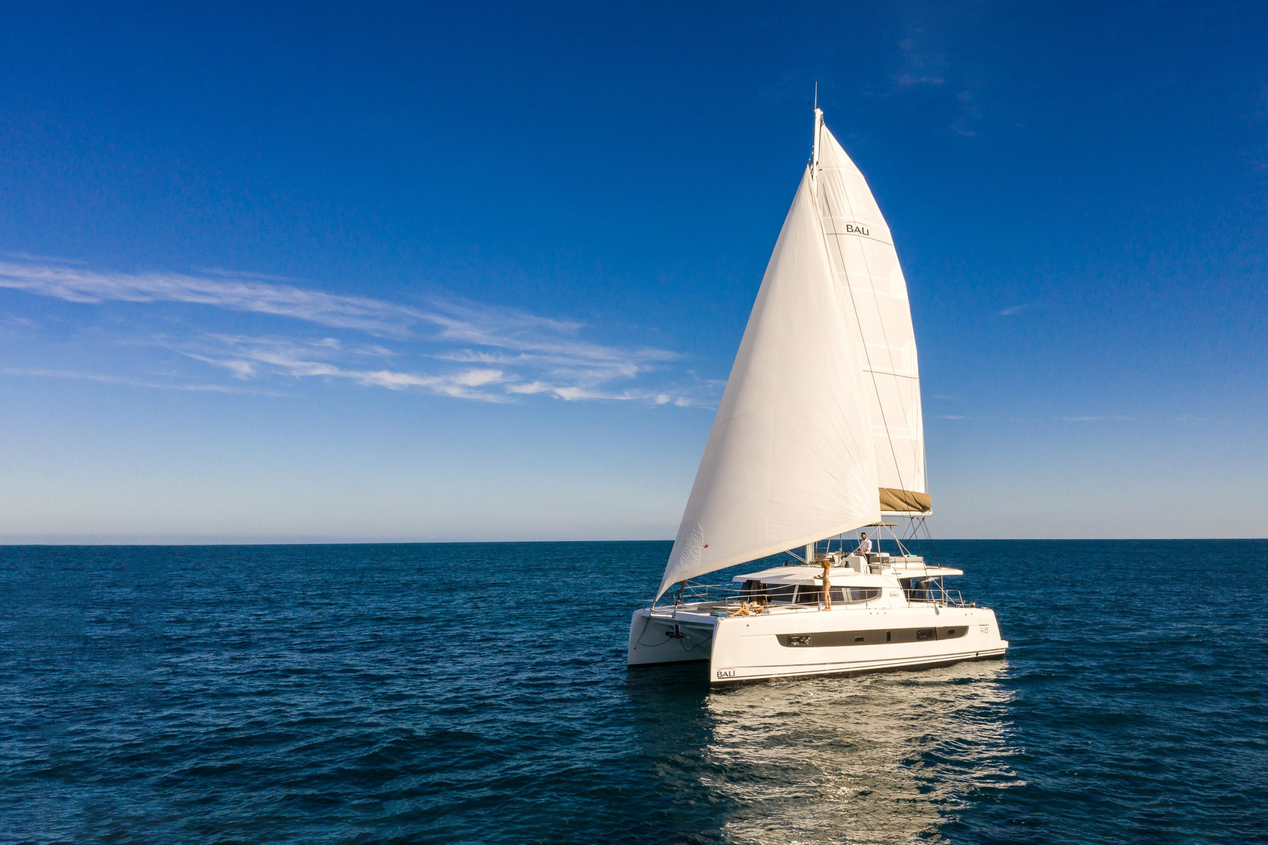 Photo #3 - Bali 4.6 (Santa Ana) in Port Pin Rolland - 22871