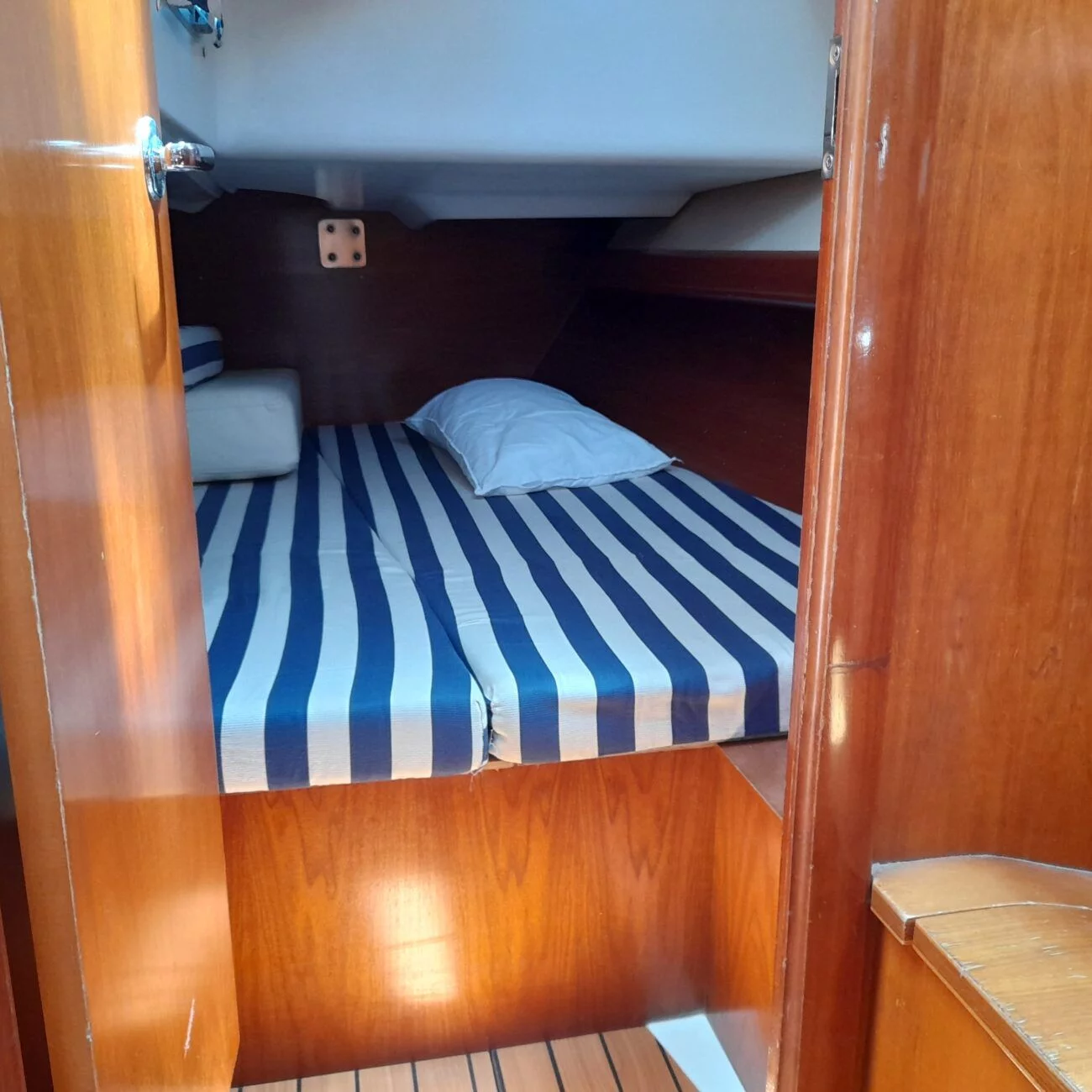 Oceanis 393 (FIJI)  - 6