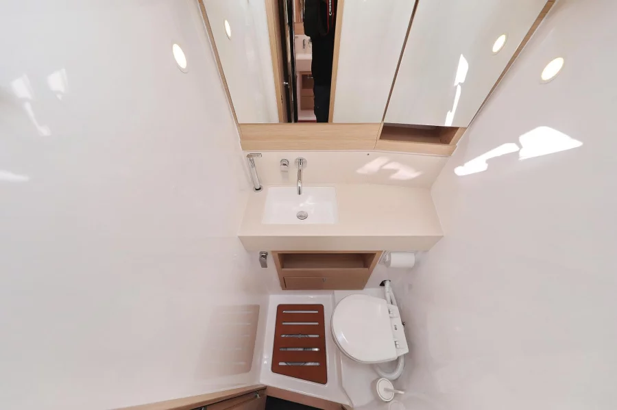 Dufour 470 - 5 cabins (Rock & Roll)  - 9