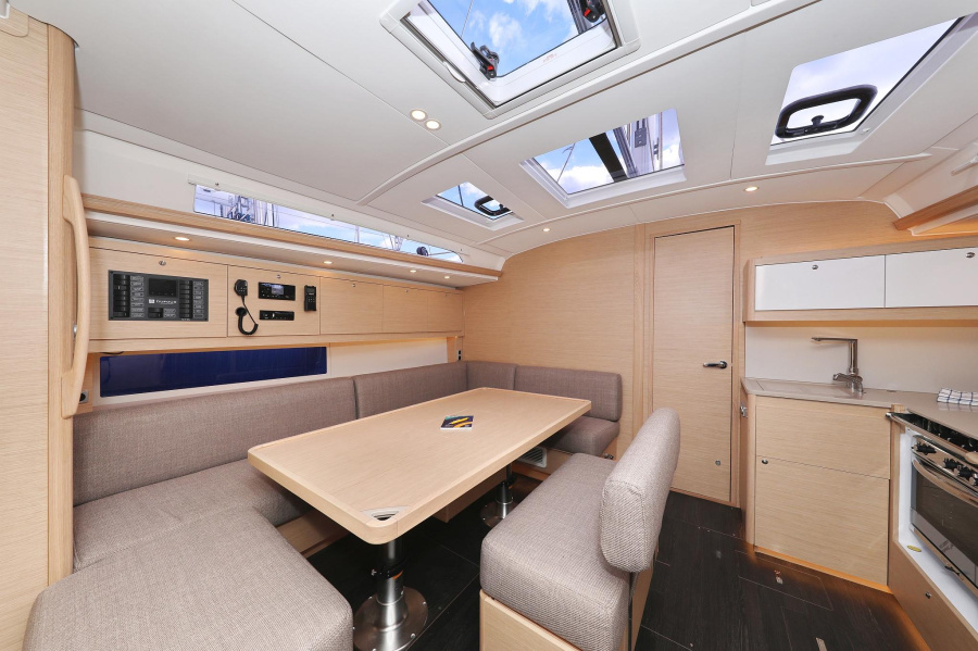 Photo #29 - Dufour 470 (Blue Moon) in Primosten - 22908