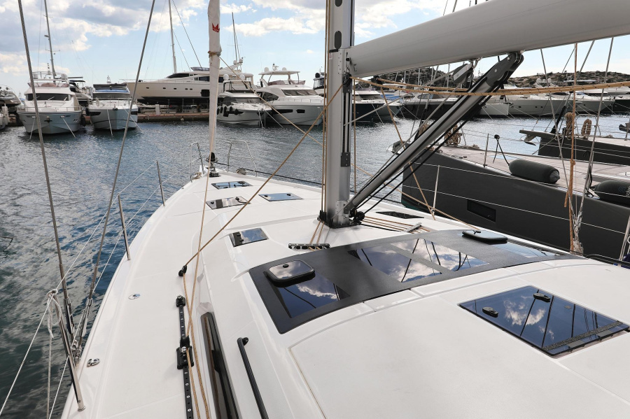 Photo #16 - Dufour 470 (Tango) in Primosten - 22909