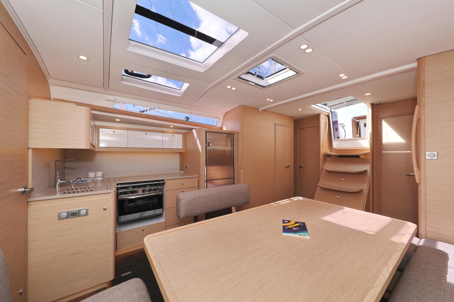 Photo #48 - Dufour 470 (Tango) in Primosten - 22909