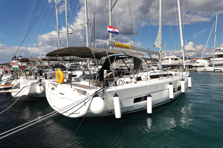 Photo #45 - Dufour 470 (Tango) in Primosten - 22909