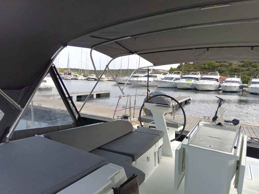 Oceanis 46.1 (Zeppelin)  - 20