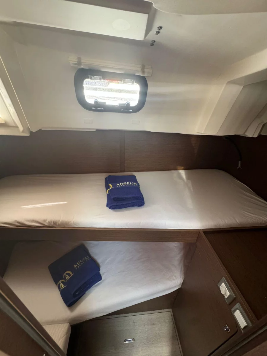 Oceanis 46.1 (Zeppelin)  - 5