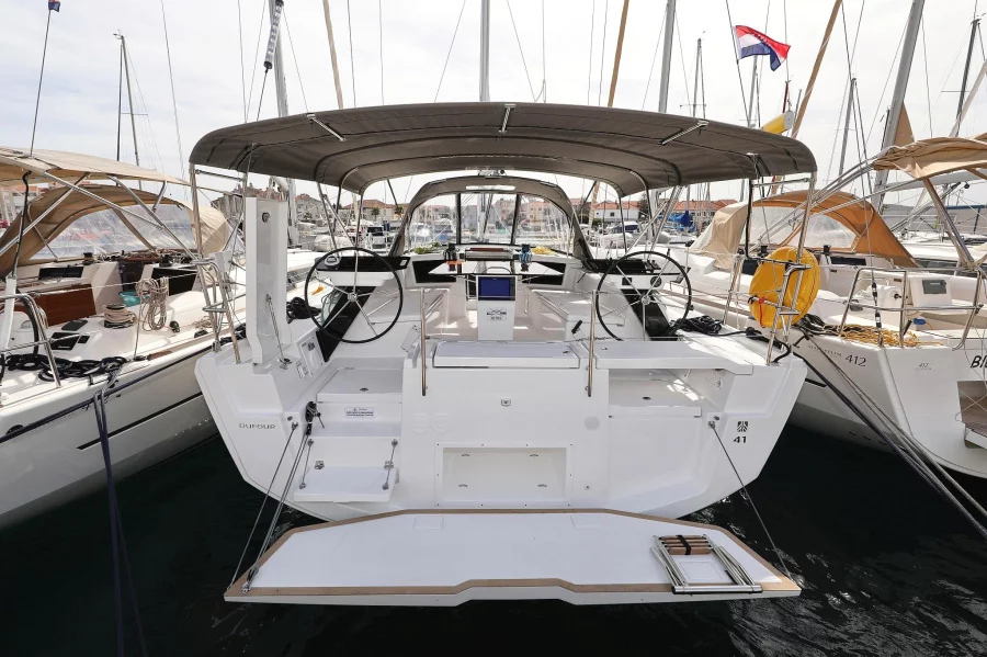 Dufour 41 (Wild Rose)  - 29