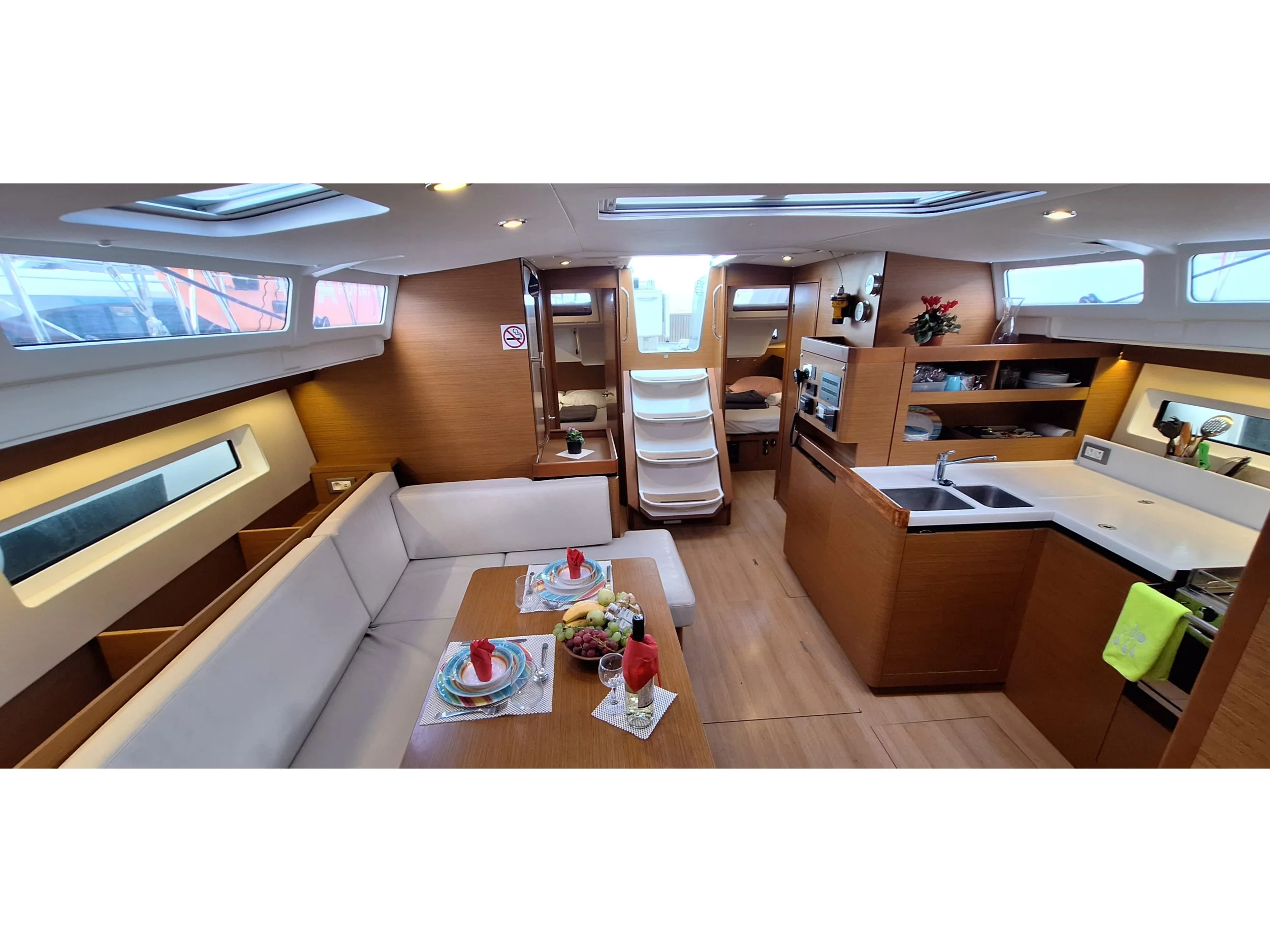 Sun Odyssey 490 (LADY FLORA 2) Interior image - 8