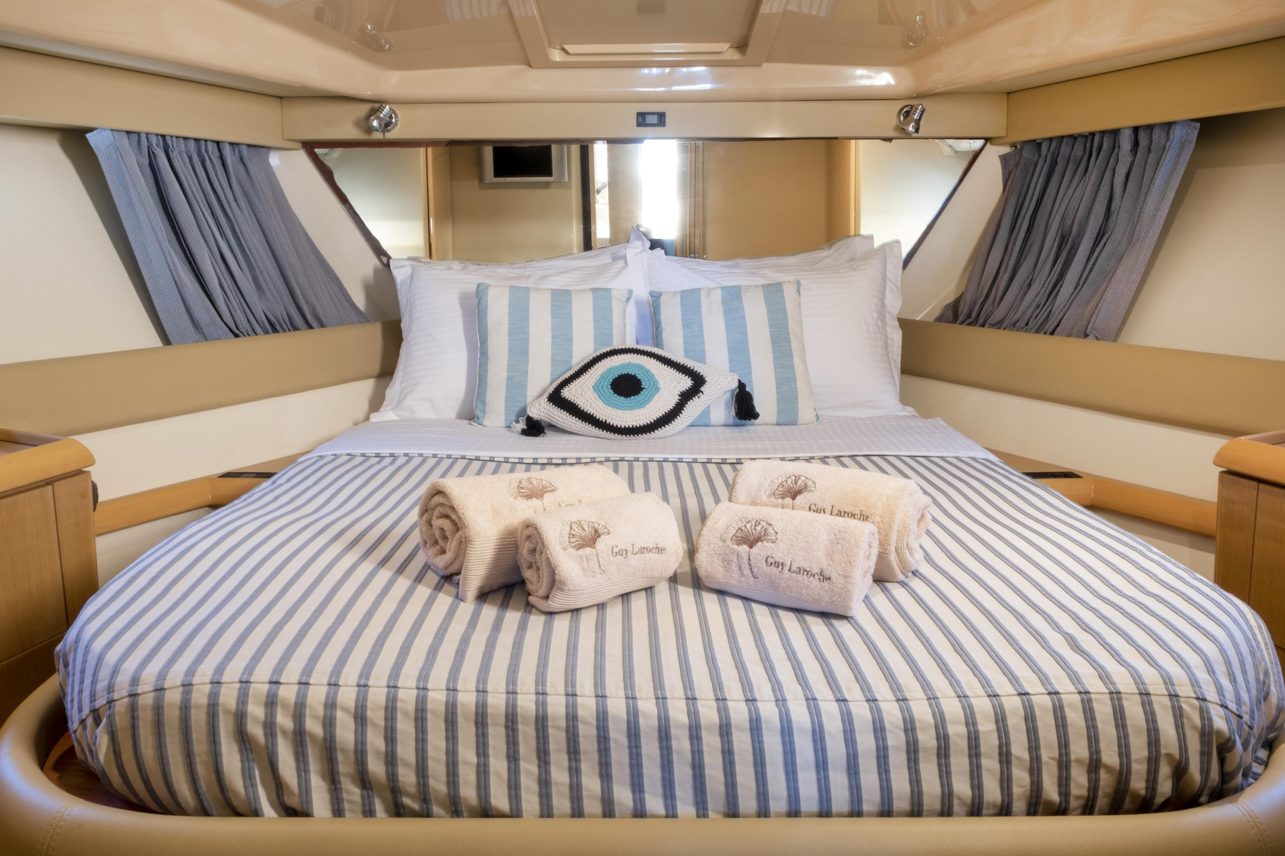 Photo #18 - Ferretti 480 (Arabella) en Paros - 22920