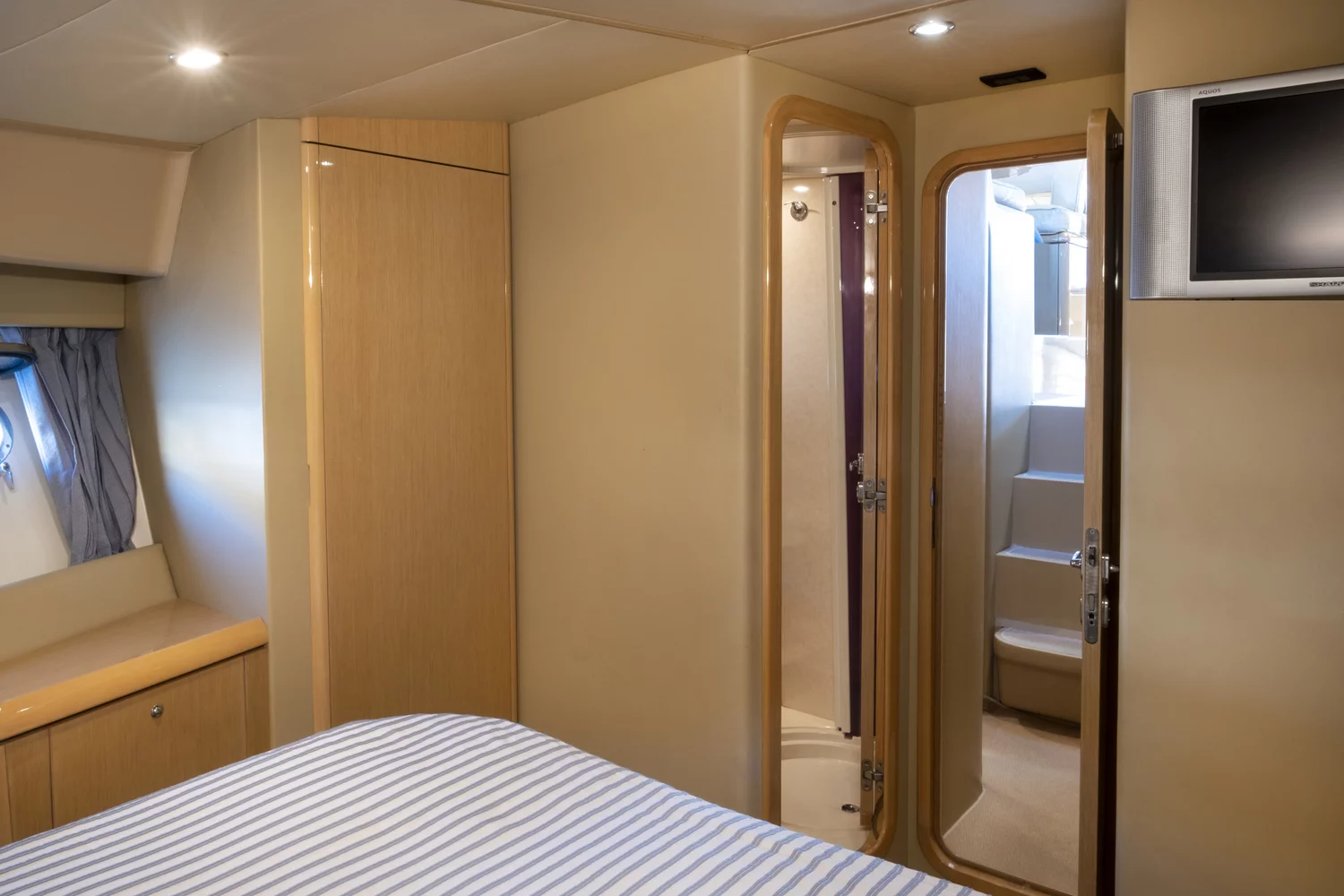 Ferretti 480 (Arabella)  - 22