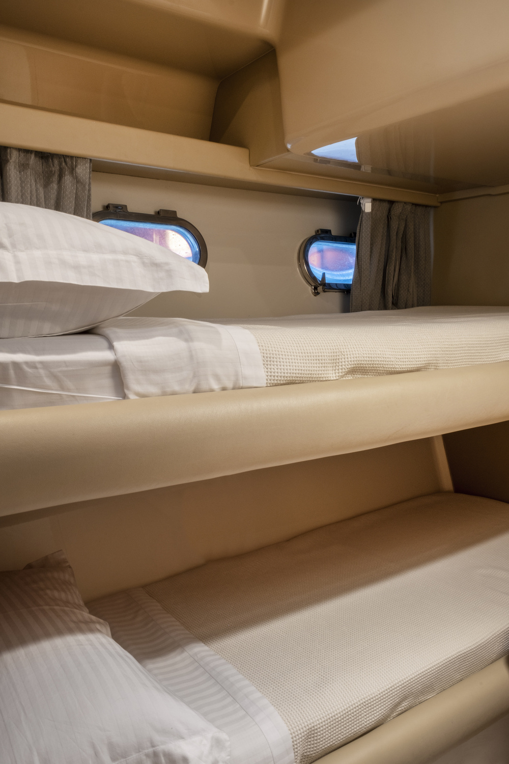 Photo #20 - Ferretti 480 (Arabella) en Paros - 22920