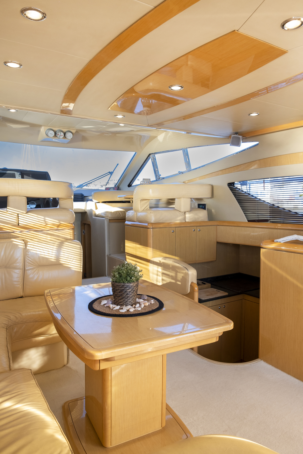 Photo #11 - Ferretti 480 (Arabella) en Paros - 22920