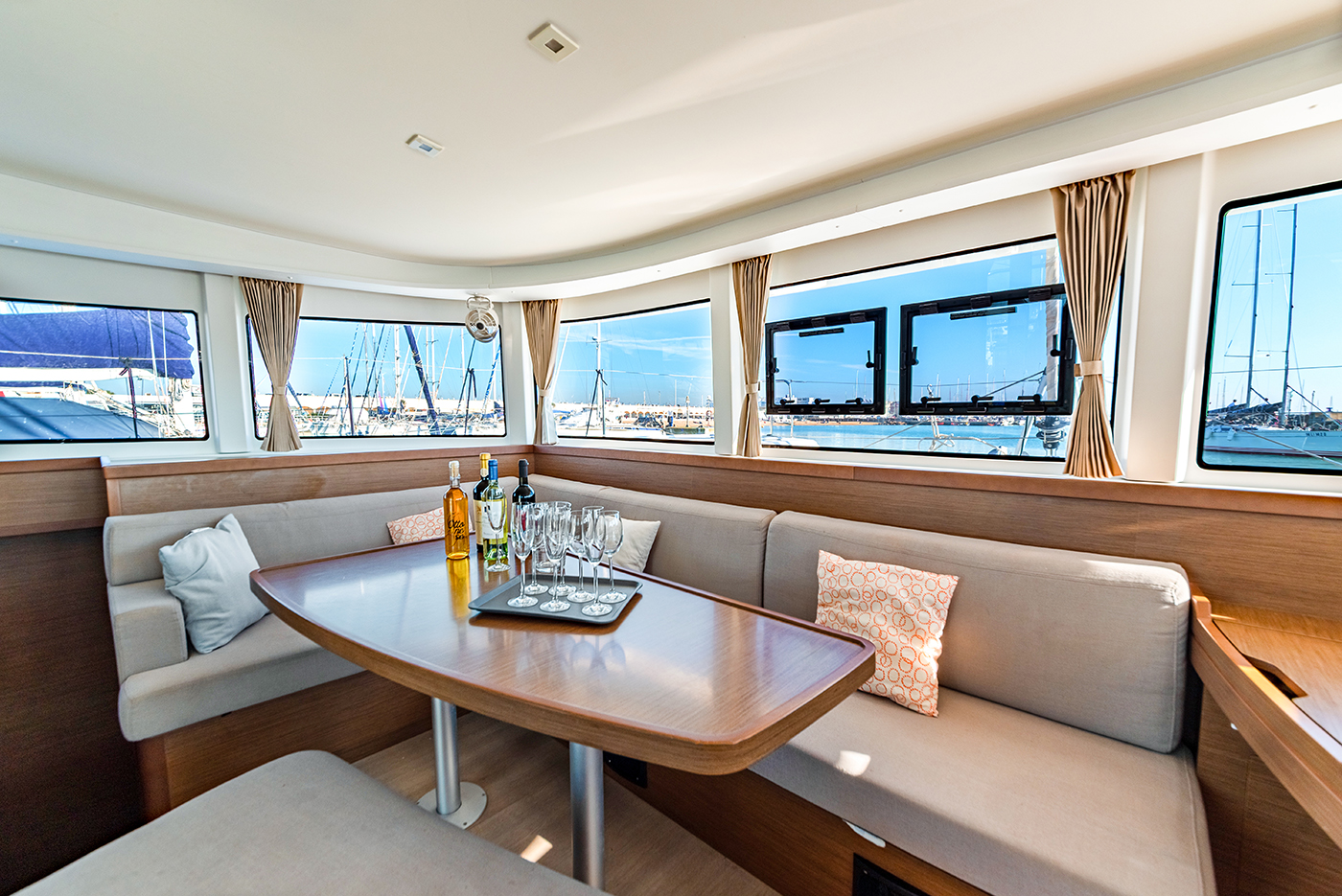 Photo #16 - Lagoon 42 (Beatrix) en Cagliari - 22932