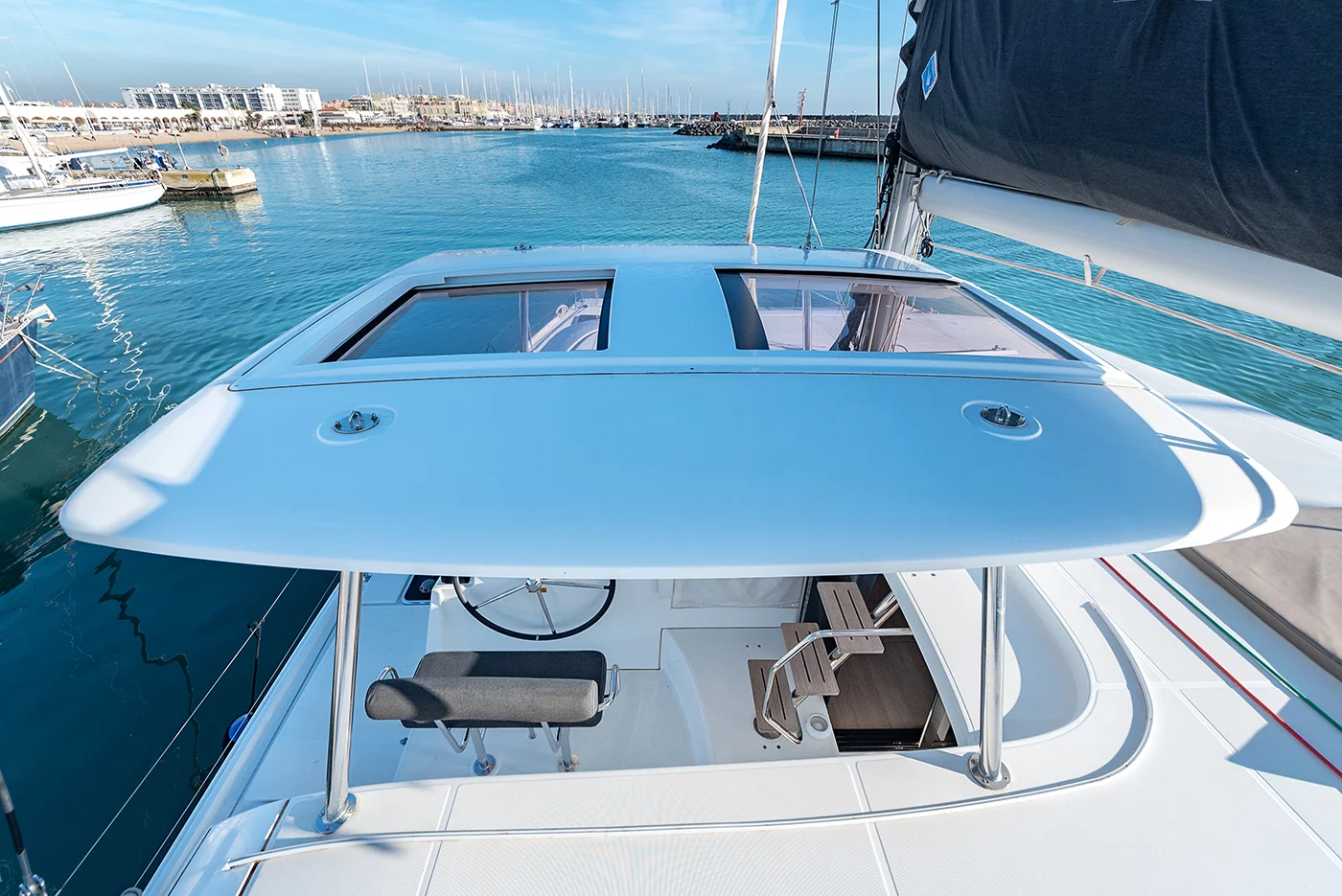 Lagoon 42 (Beatrix)  - 54