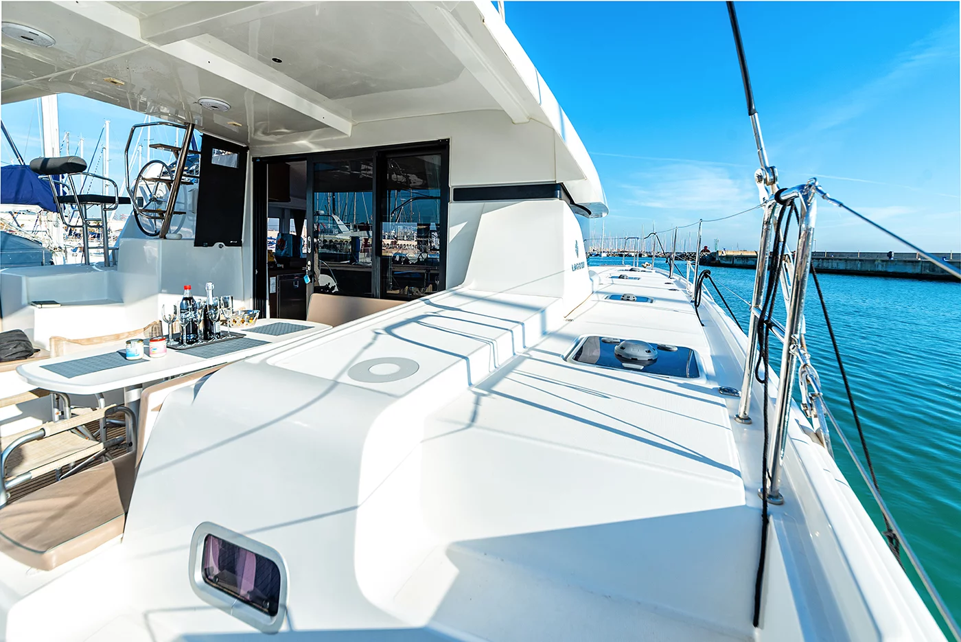 Lagoon 42 (Beatrix)  - 47