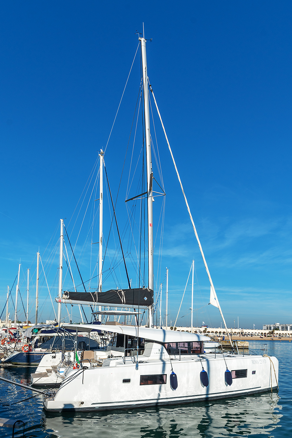 Photo #25 - Lagoon 42 (Beatrix) en Cagliari - 22932