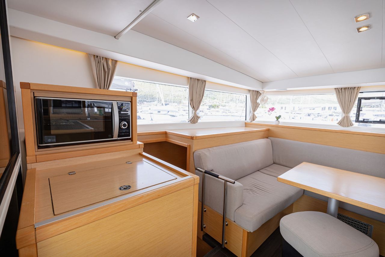 Photo #14 - Lagoon 400 S2 (Giselle) en Trogir - 22946
