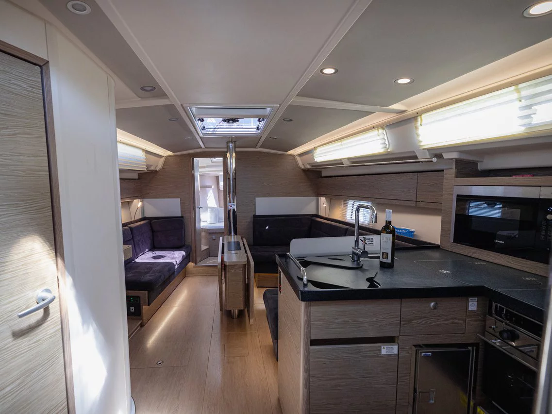 Hanse 418 (Aloisia) Interior image - 2