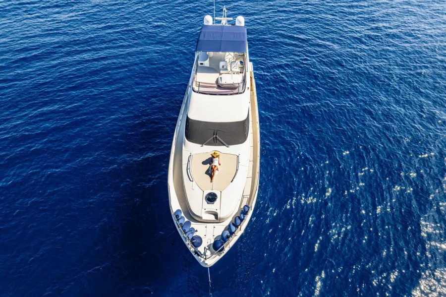 Dominator 62S (Discovery)  - 17