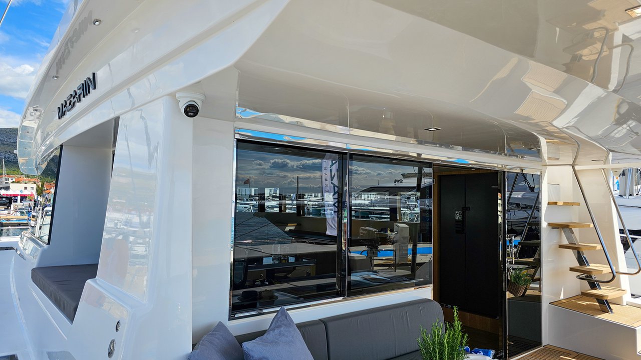 Photo #16 - Mazarin 55 (October) in Trogir - 22956