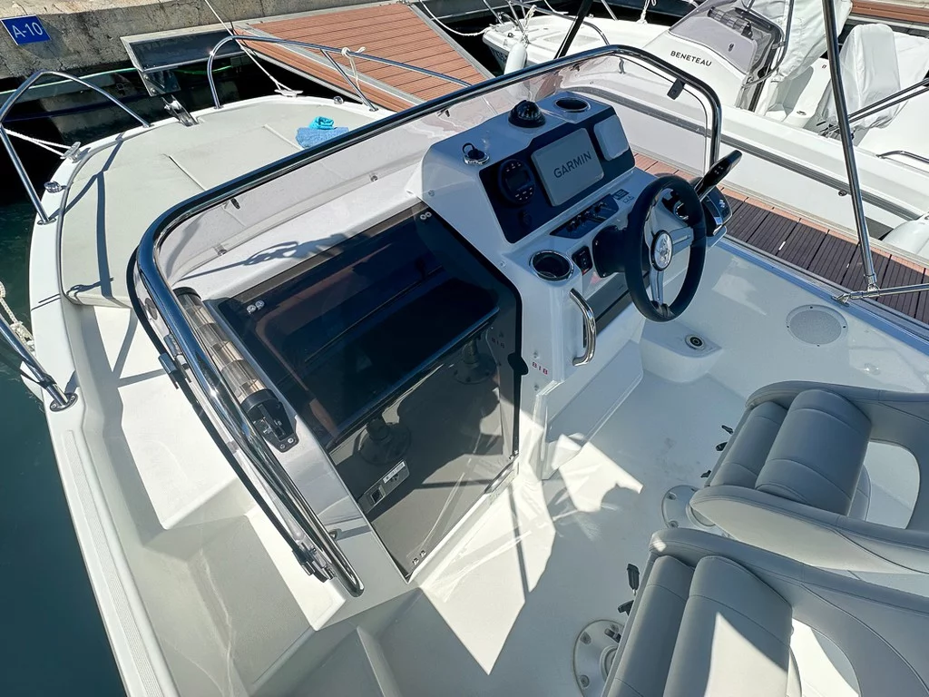 Beneteau Flyer 6 Sundeck (PONENT)  - 7