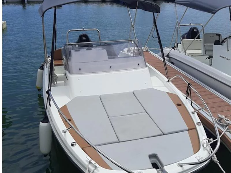 Beneteau Flyer 6 Sundeck (SAMSARA) Main image - 0