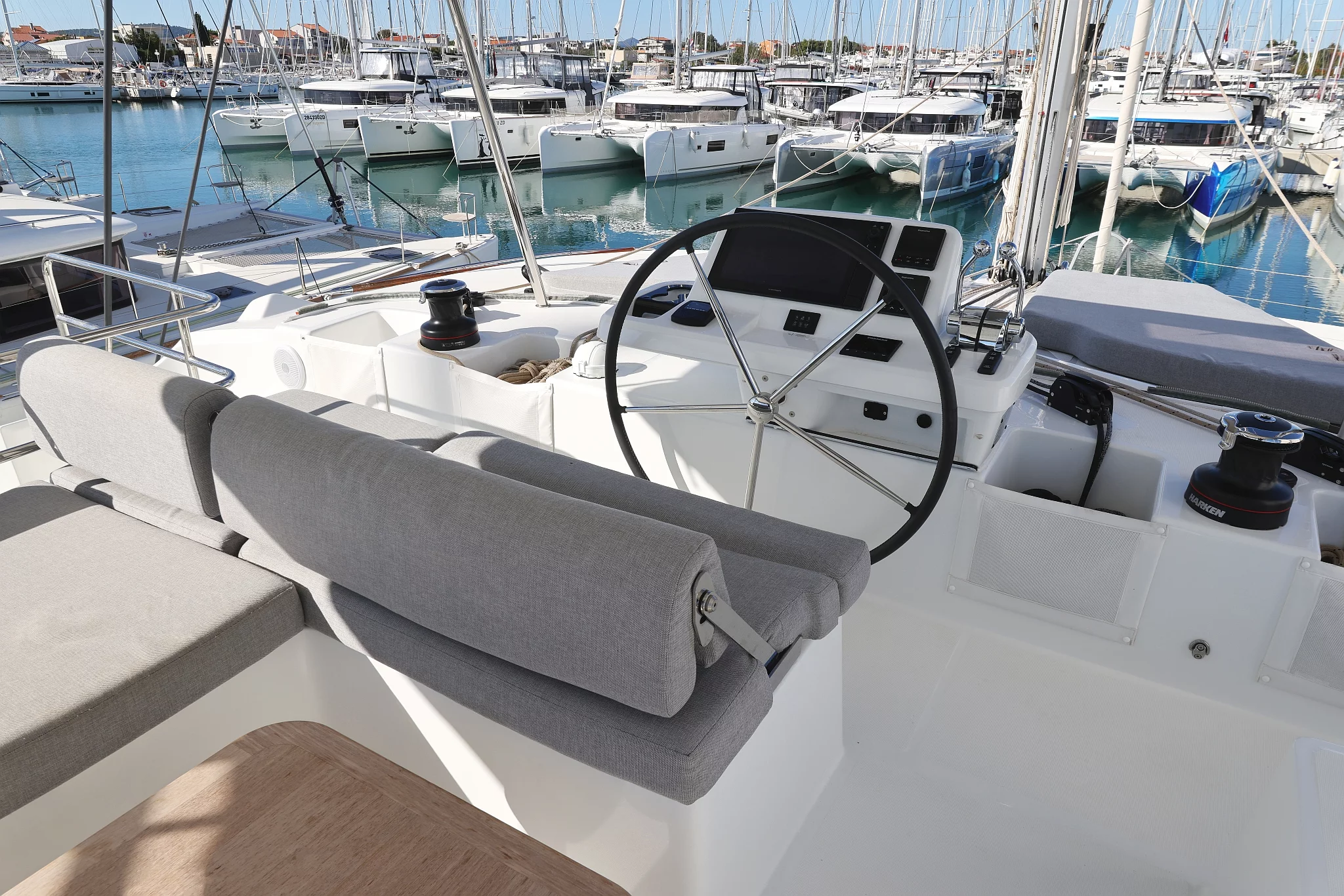 Lagoon 51- 6 cab (APOLON)  - 21