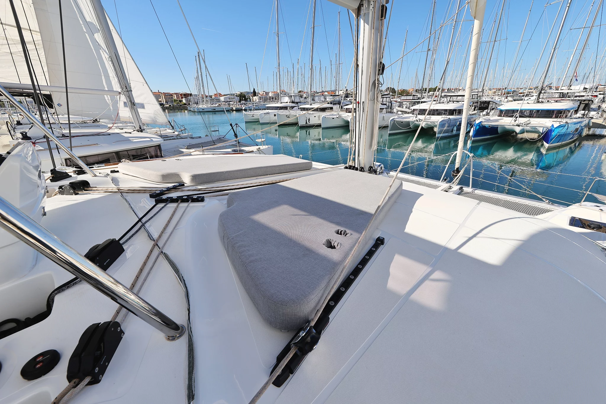 Lagoon 51- 6 cab (APOLON)  - 24