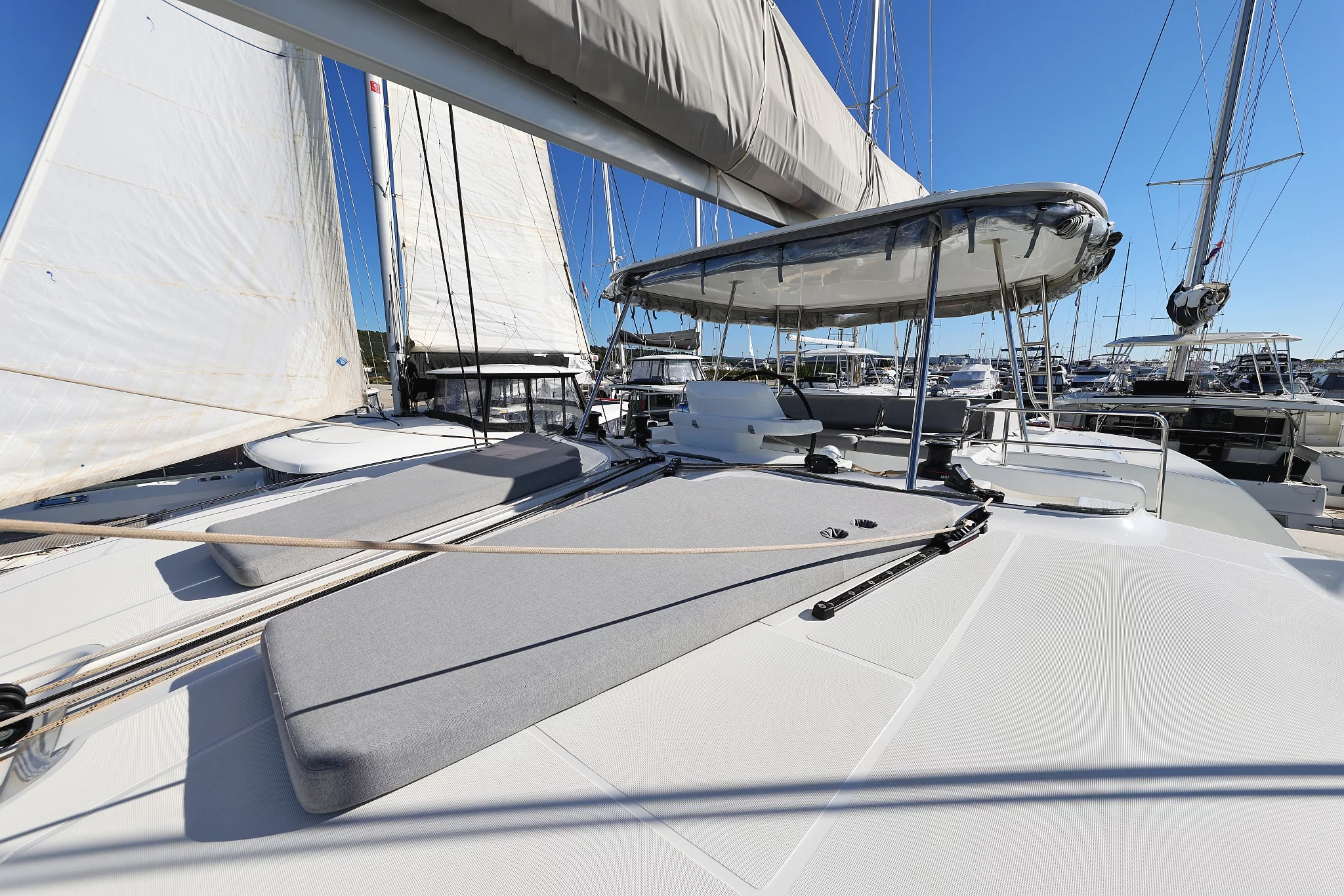 Lagoon 51- 6 cab (APOLON)  - 10