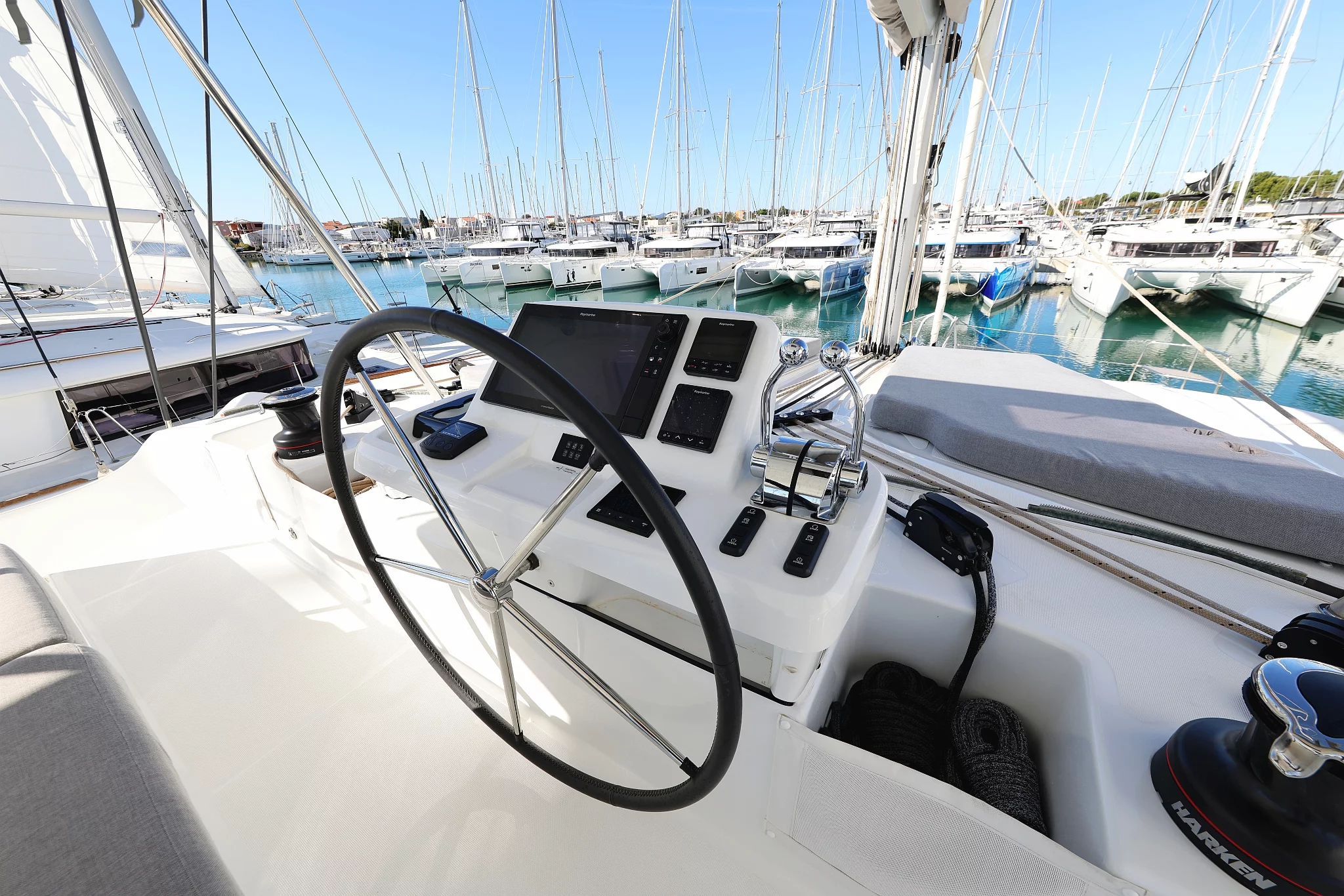 Lagoon 51- 6 cab (APOLON)  - 62
