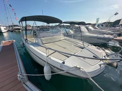 Beneteau Flyer 7 SUNdeck (GARBÍ)  - 7