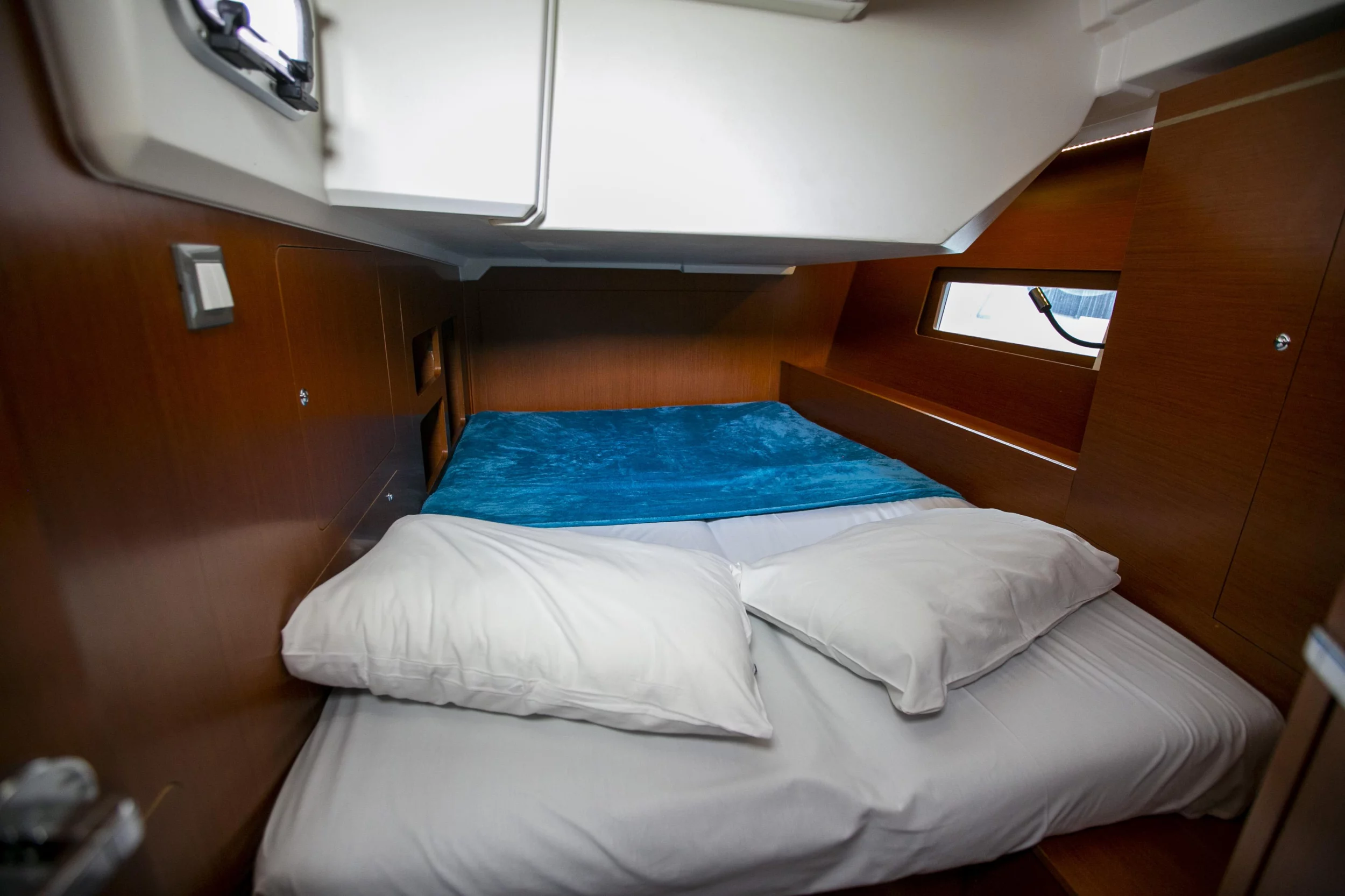 Oceanis 46.1 (Dancing Queen)  - 7