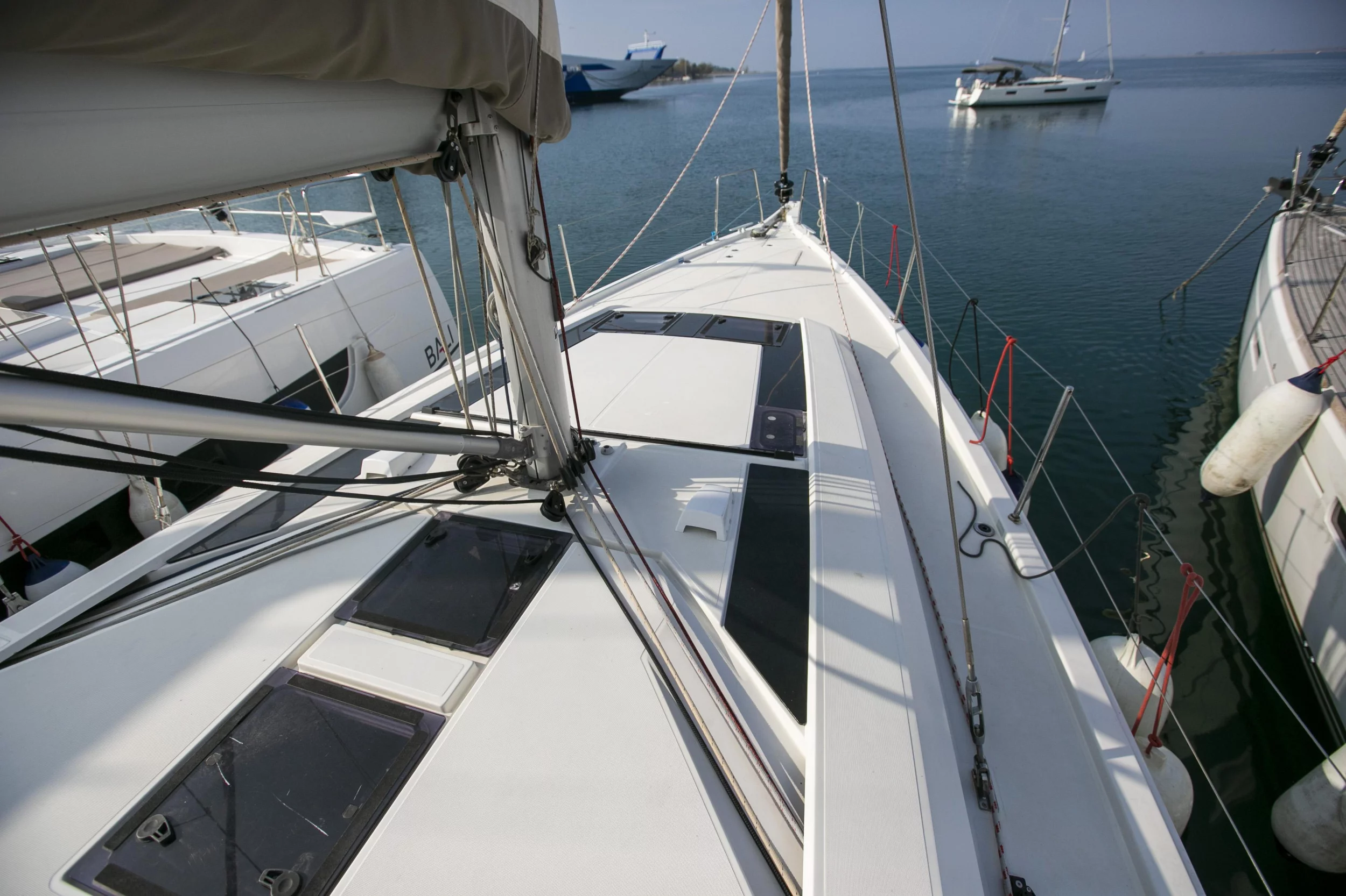 Oceanis 46.1 (Dancing Queen)  - 16