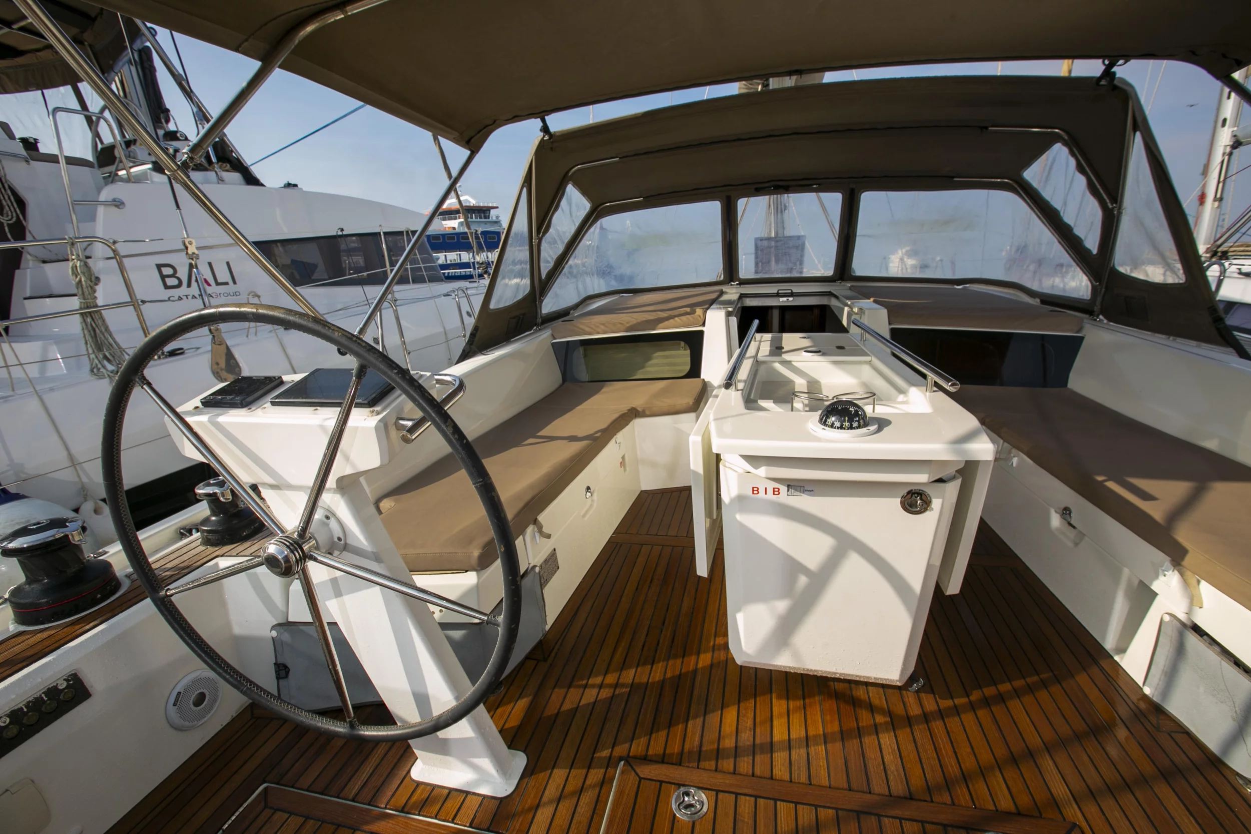 Oceanis 46.1 (Dancing Queen)  - 4