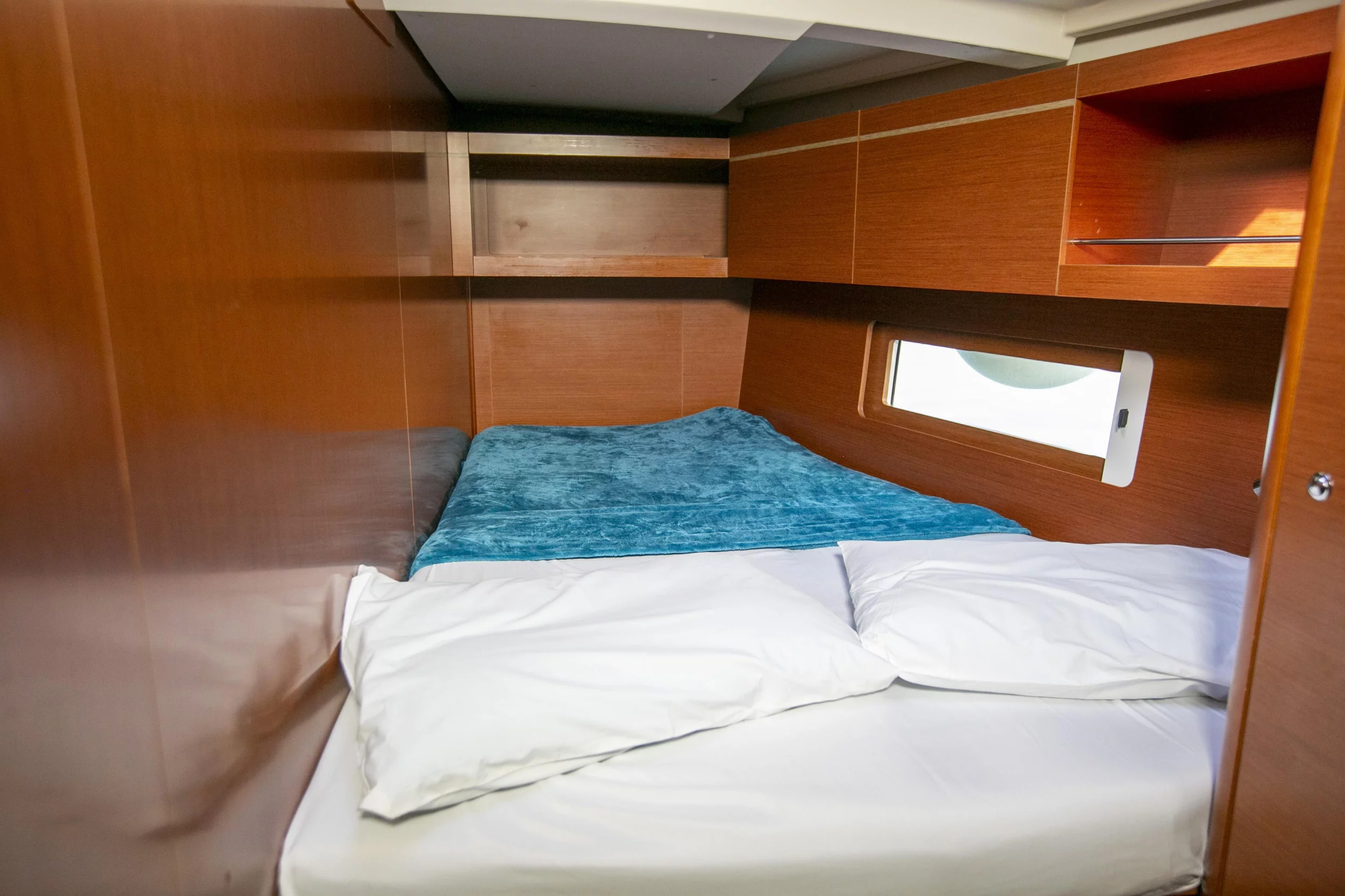 Oceanis 46.1 (Dancing Queen)  - 6