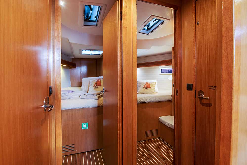 Photo #8 - Bavaria 45 Cruiser (Destiny) en Corfú - 23004