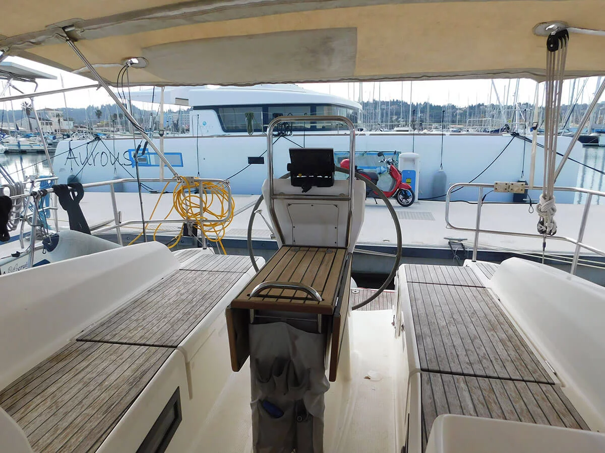 Bavaria 36 (Ifigenia)  - 9