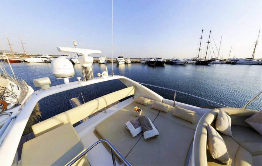 Photo #9 - Azimut 58 (Linda II) en Glyfada - 23041