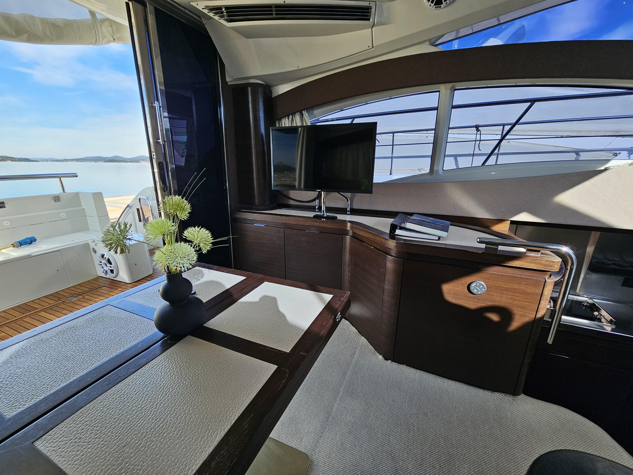 Photo #19 - Azimut 40 S (Eclipse II) in Primosten - 23037