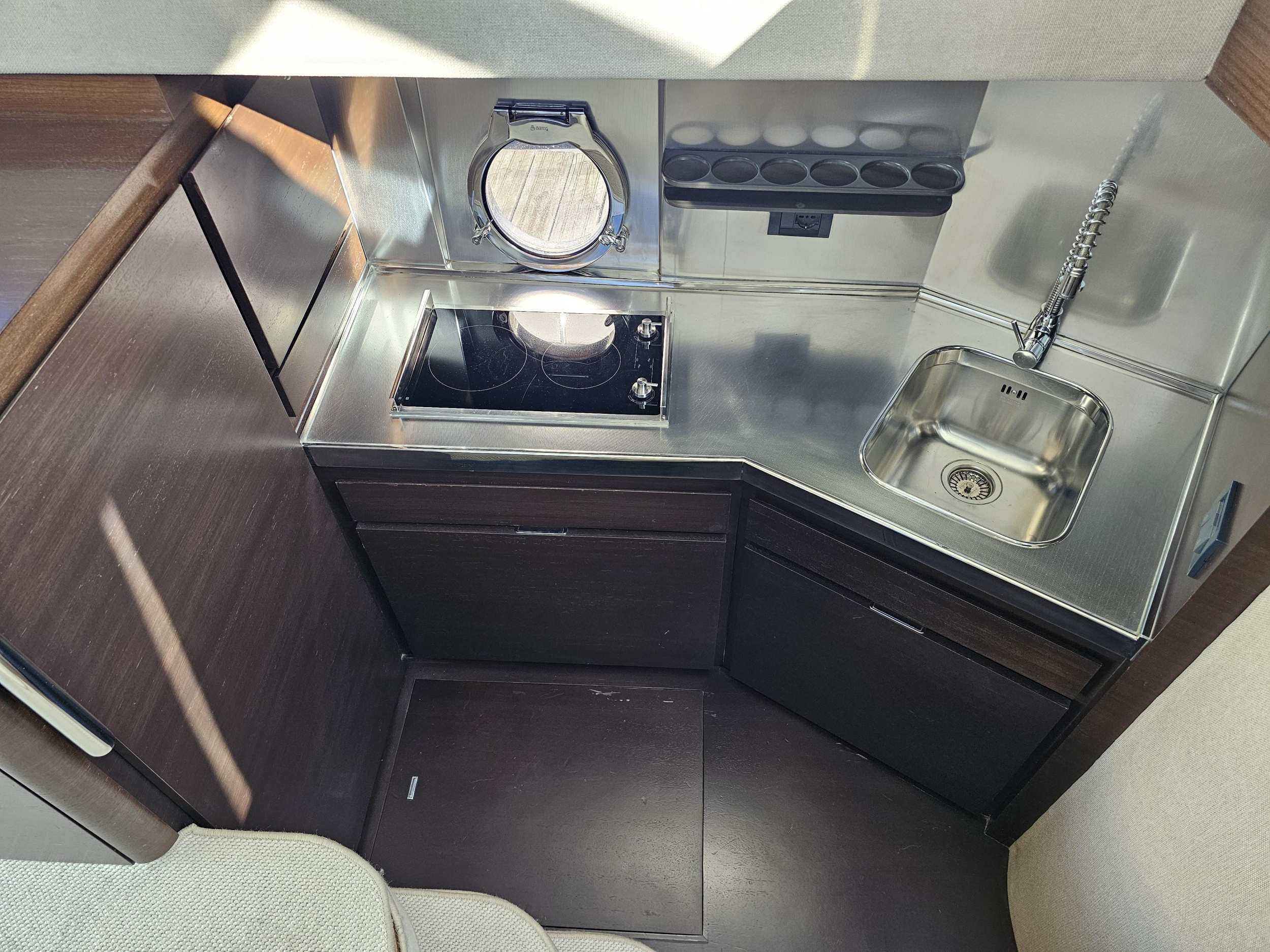 Photo #30 - Azimut 40 S (Eclipse II) in Primosten - 23037