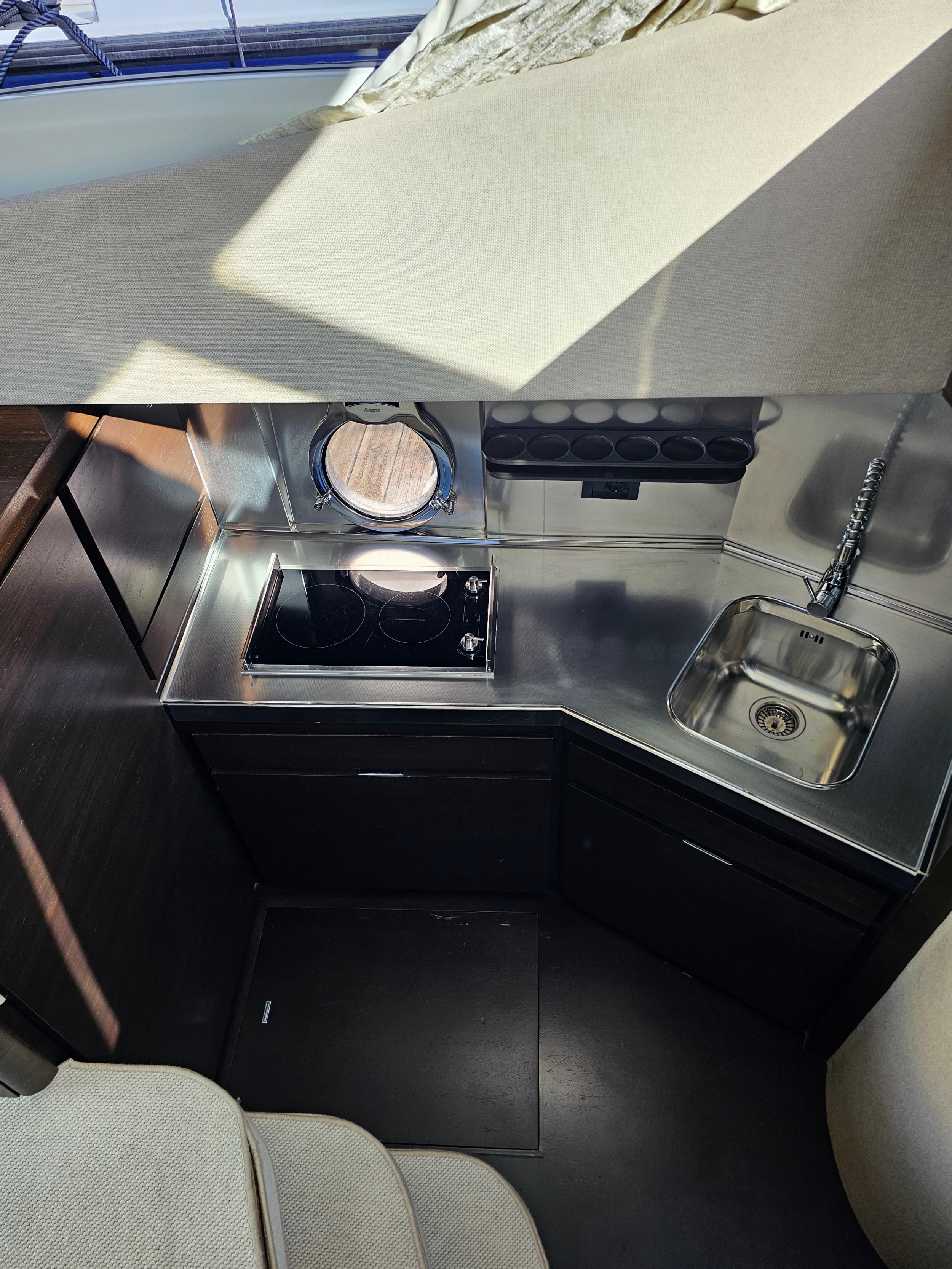 Photo #31 - Azimut 40 S (Eclipse II) in Primosten - 23037