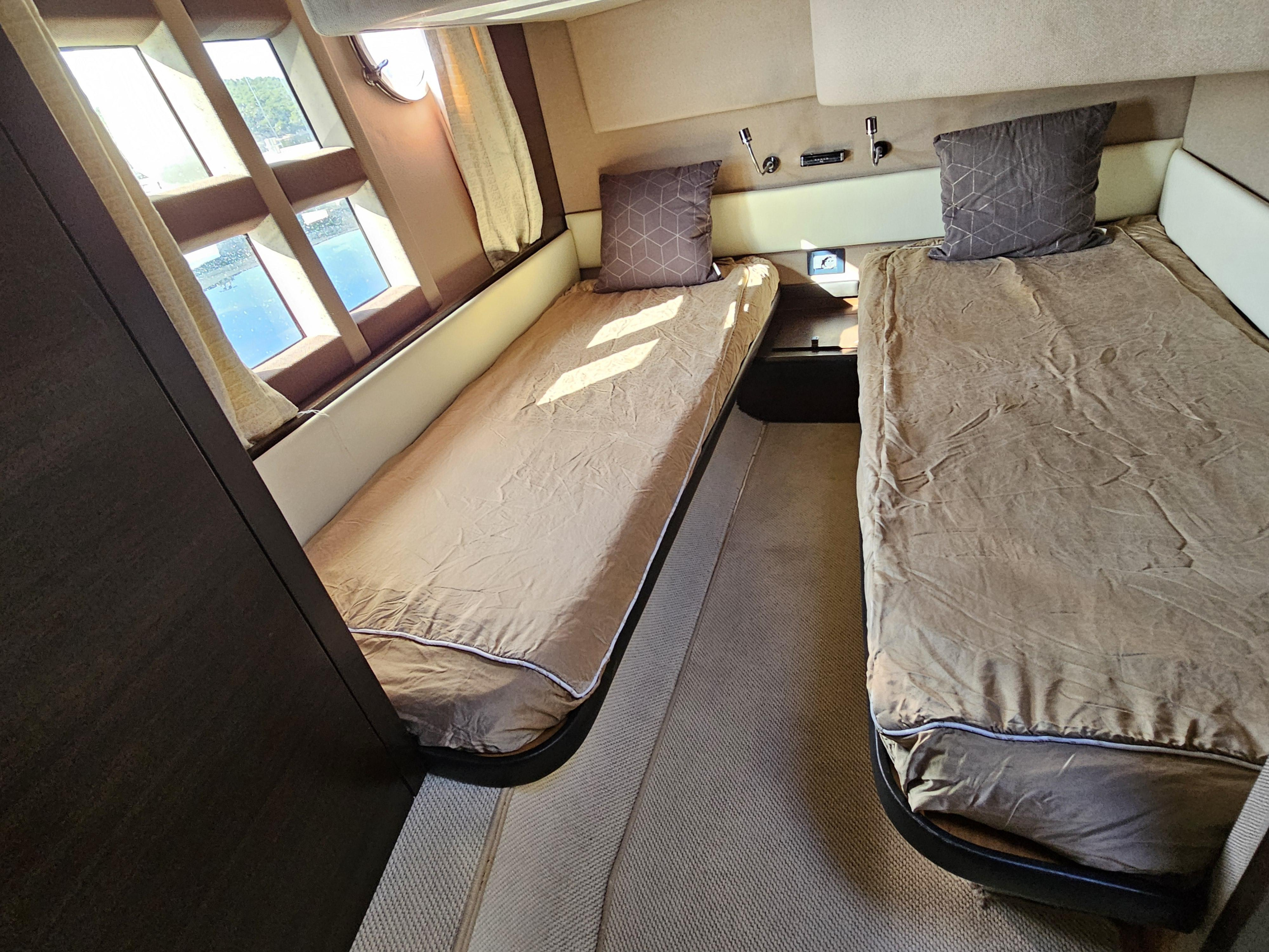 Photo #14 - Azimut 40 S (Eclipse II) in Primosten - 23037