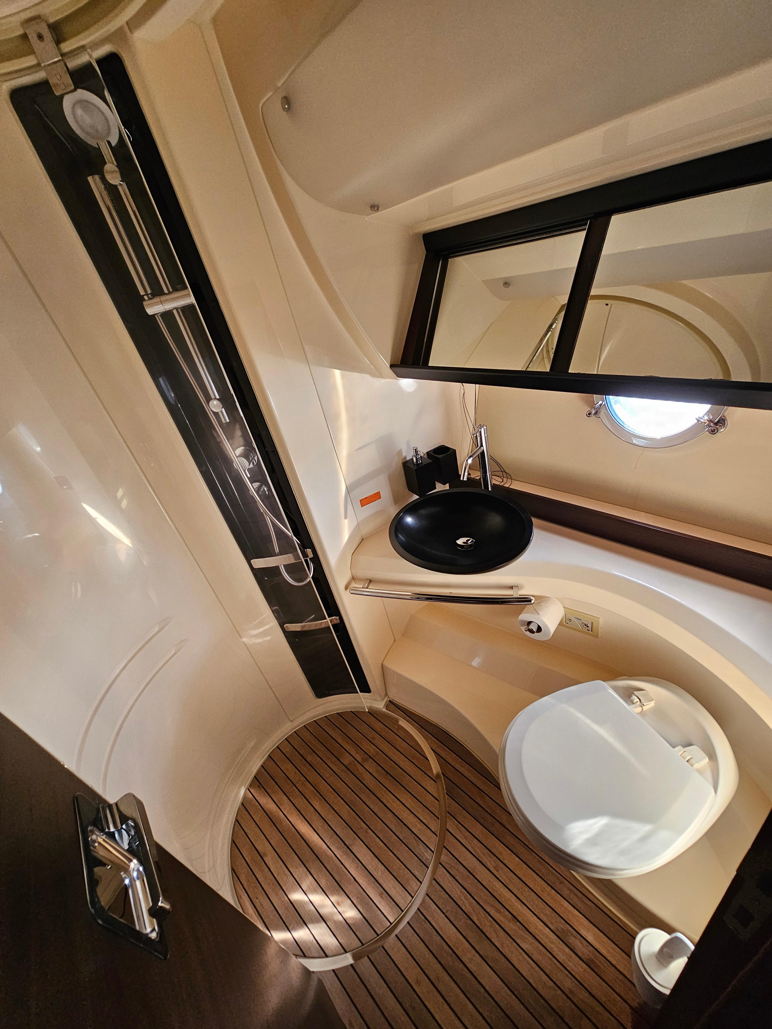 Photo #10 - Azimut 40 S (Eclipse II) in Primosten - 23037