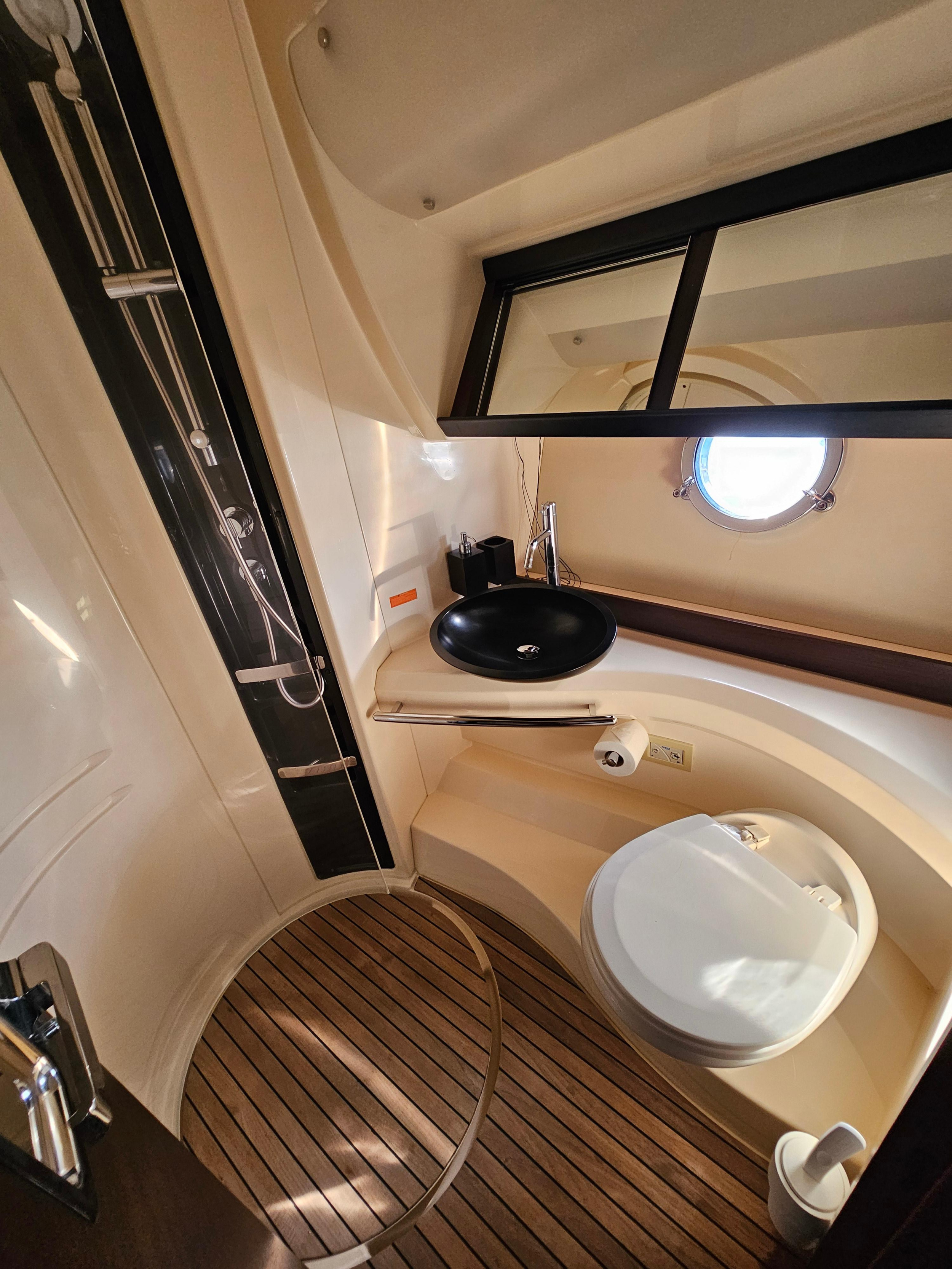 Photo #6 - Azimut 40 S (Eclipse II) in Primosten - 23037