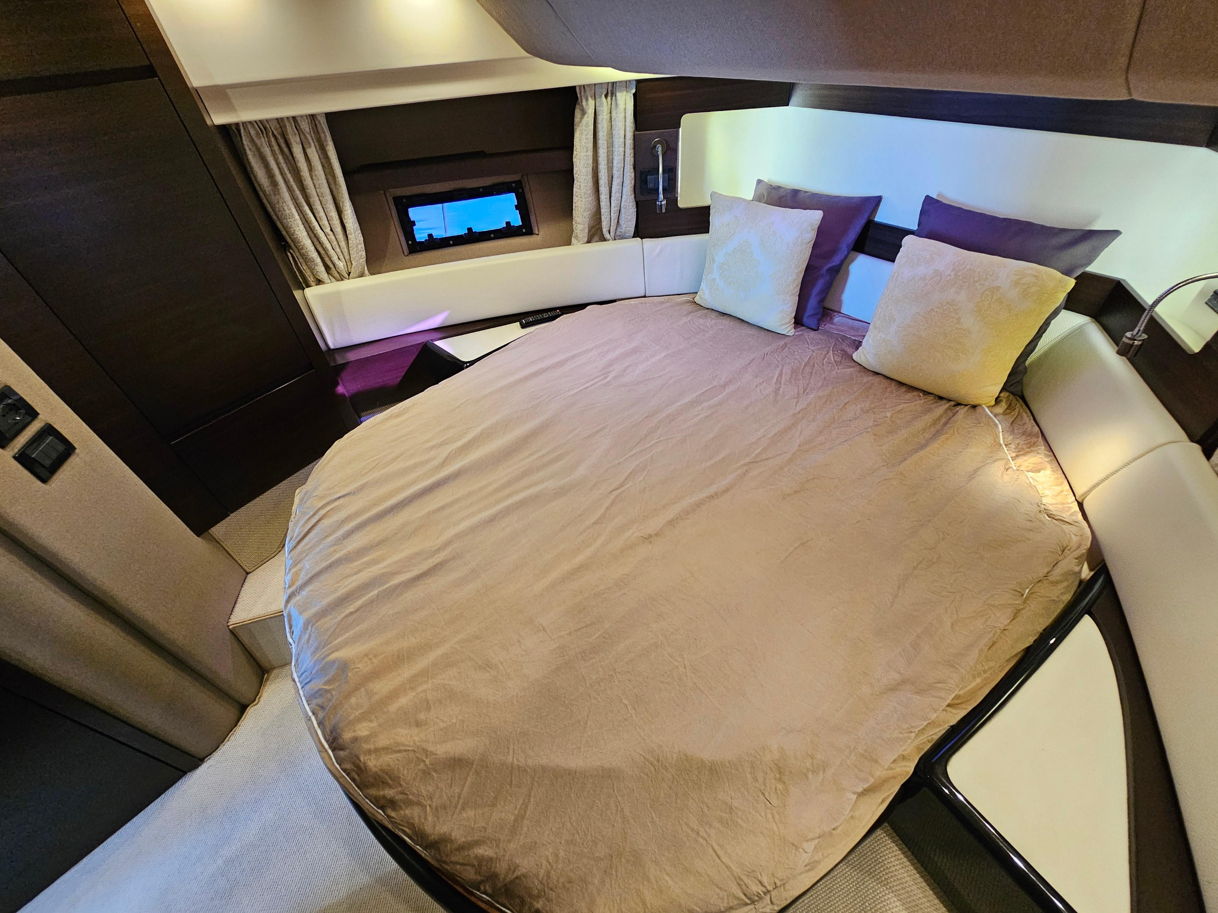 Photo #36 - Azimut 40 S (Eclipse II) in Primosten - 23037