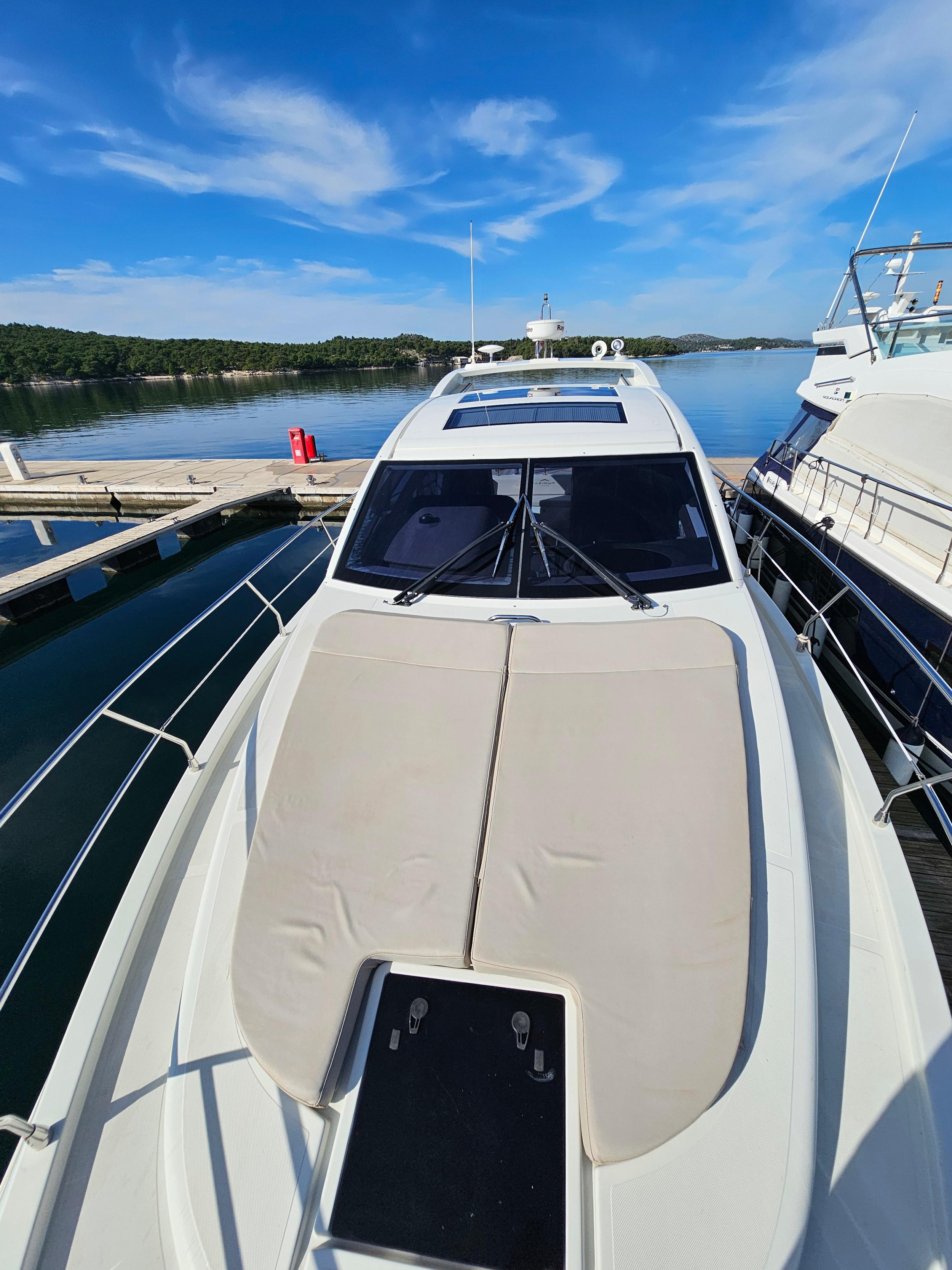 Photo #8 - Azimut 40 S (Eclipse II) in Primosten - 23037