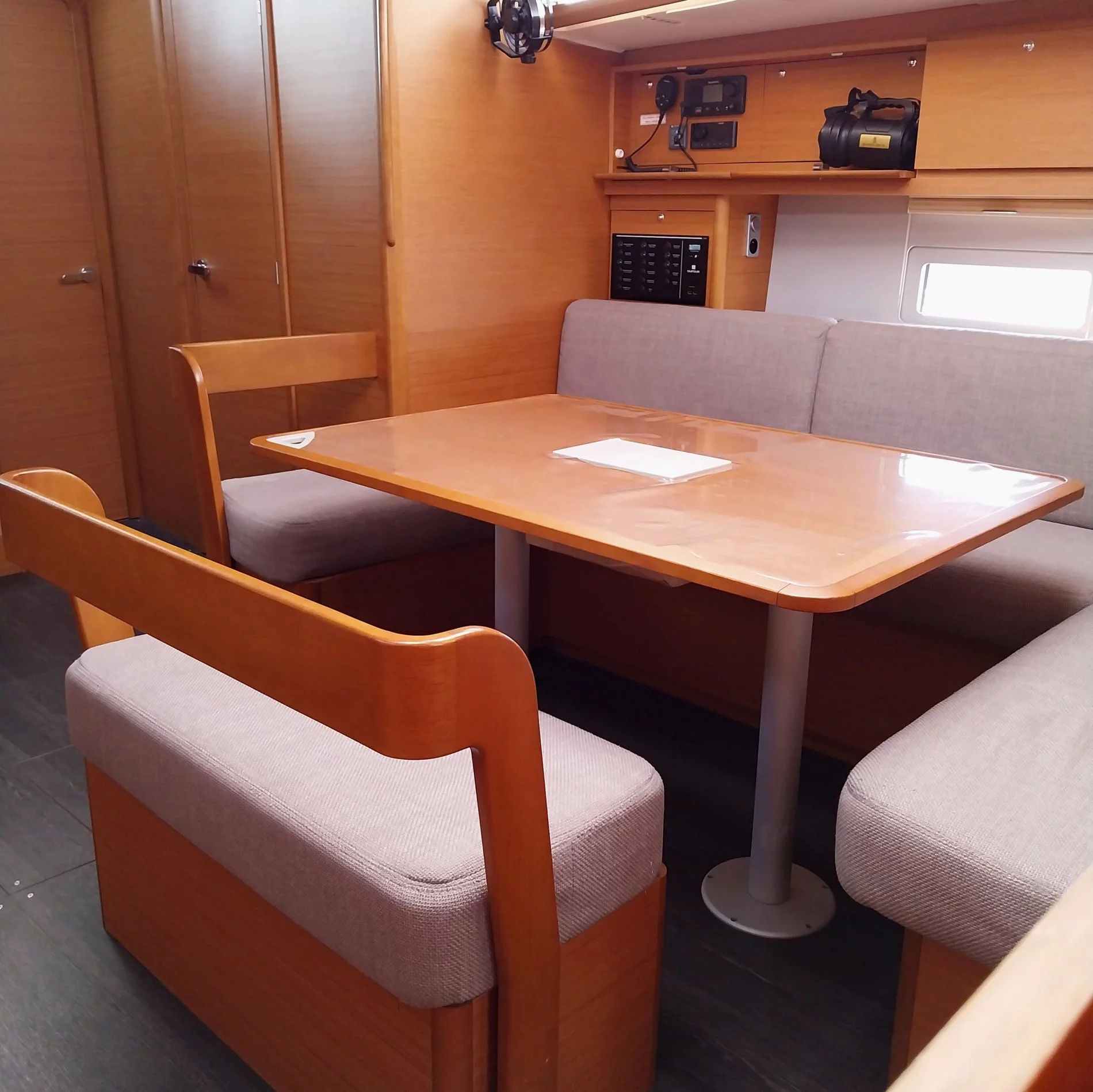 Dufour 43 (Penelope)  - 2