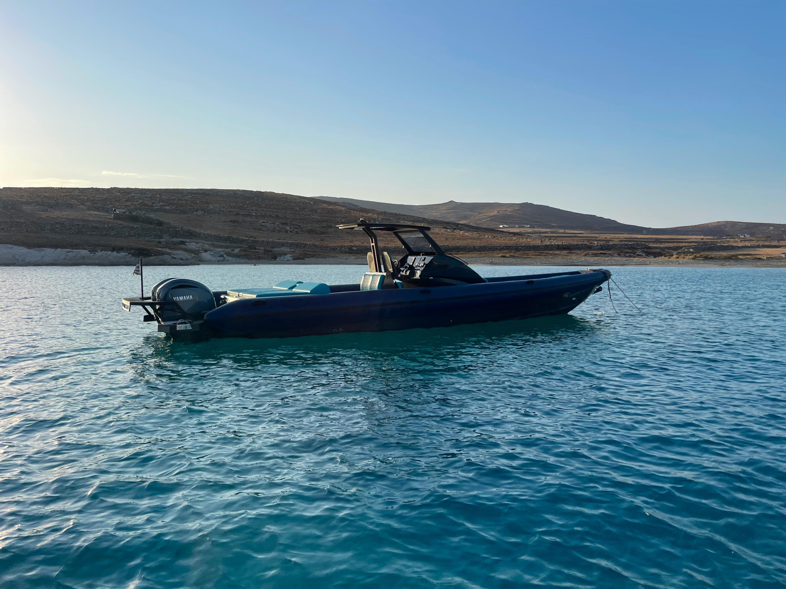 Photo #6 - Zen 40 (Mariet) in Mykonos - 23074